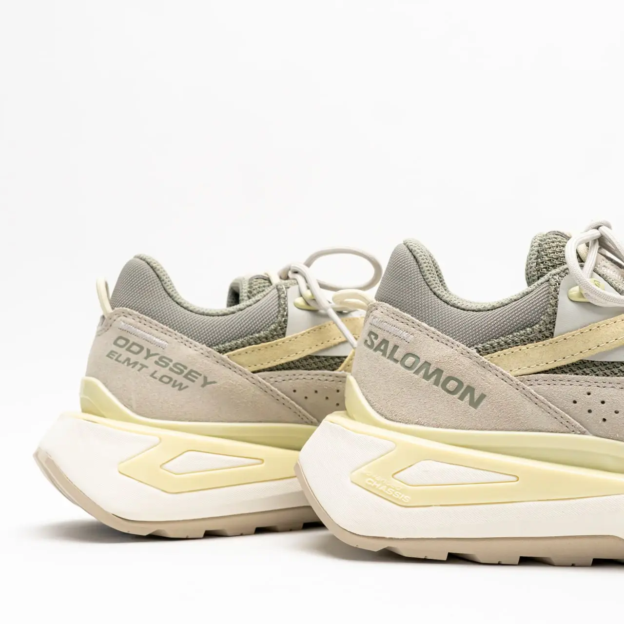 ★SALOMON★Odyssey ELMT Low Shadow Aloe Wash★大人気★ Salomon Men's ODYSSEY ELMT LOW Sneakers in Shadow/Metal/Aloe