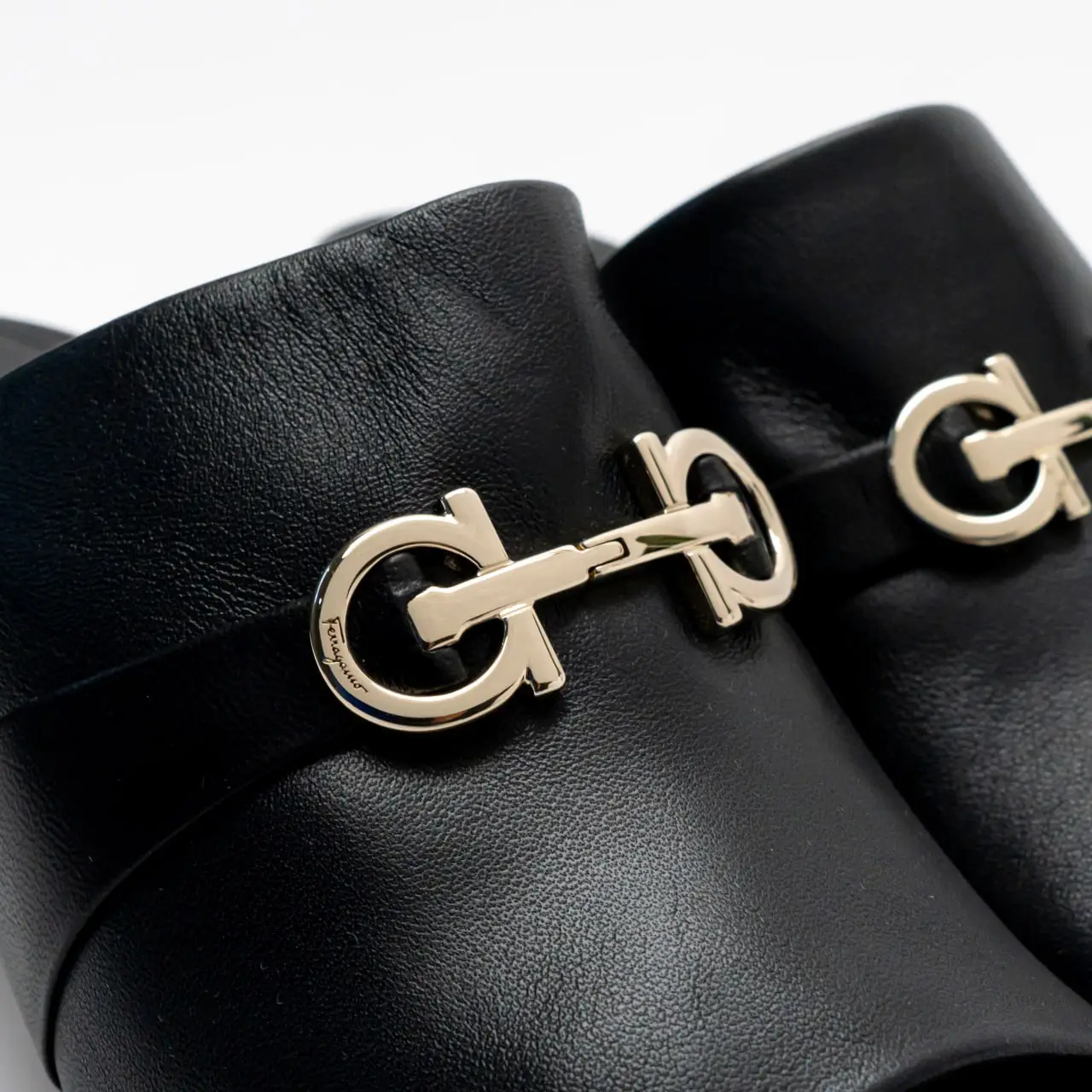 Salvatore Ferragamo Ornella 55 Heeled Sandals Black – voilà.id