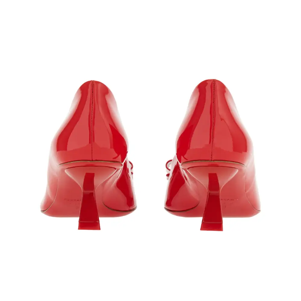 Salvatore Ferragamo Vara Bow 55 Patent Pumps Flame Red – voilà.id