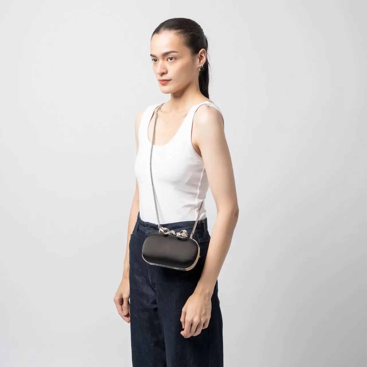 クラッチバッグ SELF PORTRAIT FW25 Clutches (PF25 316 BU BURGUNDY) Burgundy Rhinestone Top Handle Clutch Bag – self-portrait-EU