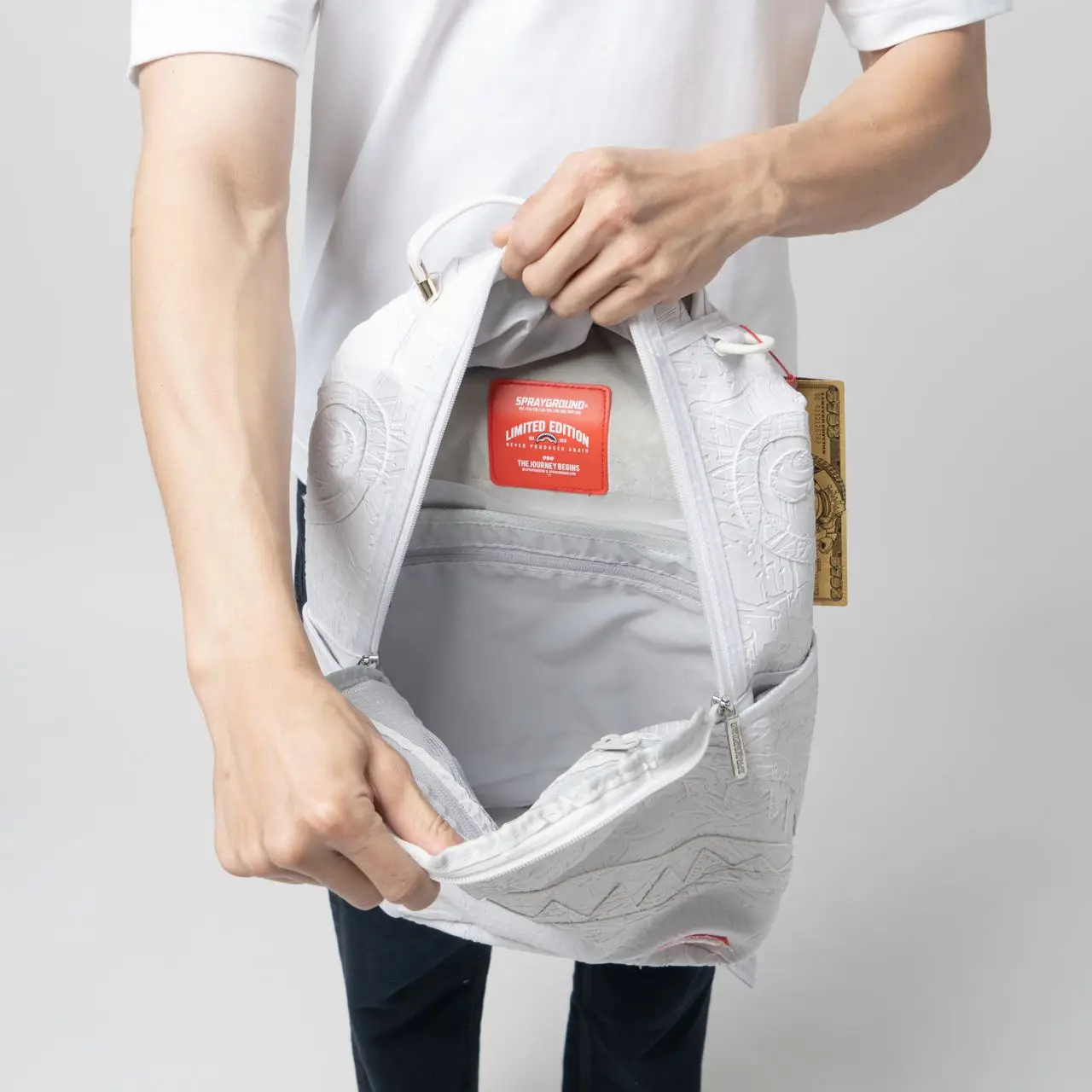 Sprayground Scribble DLXV Backpack White – voilà.id