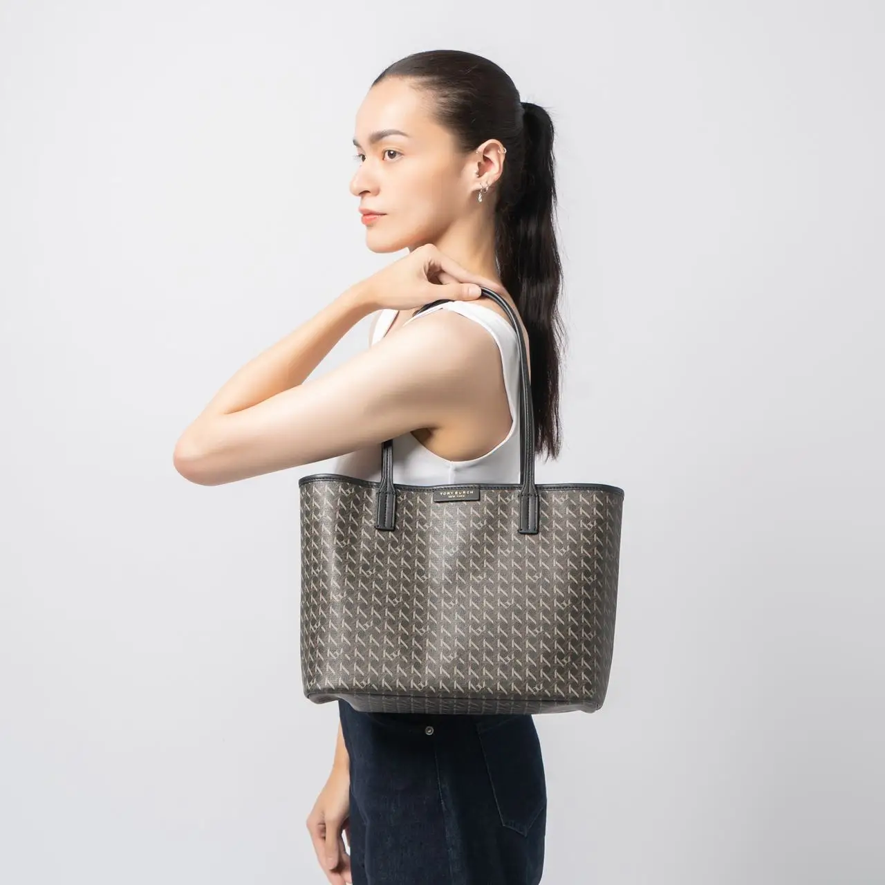 Tory Burch Ever-Ready Coated Canvas Zip Small Tote Bag Black