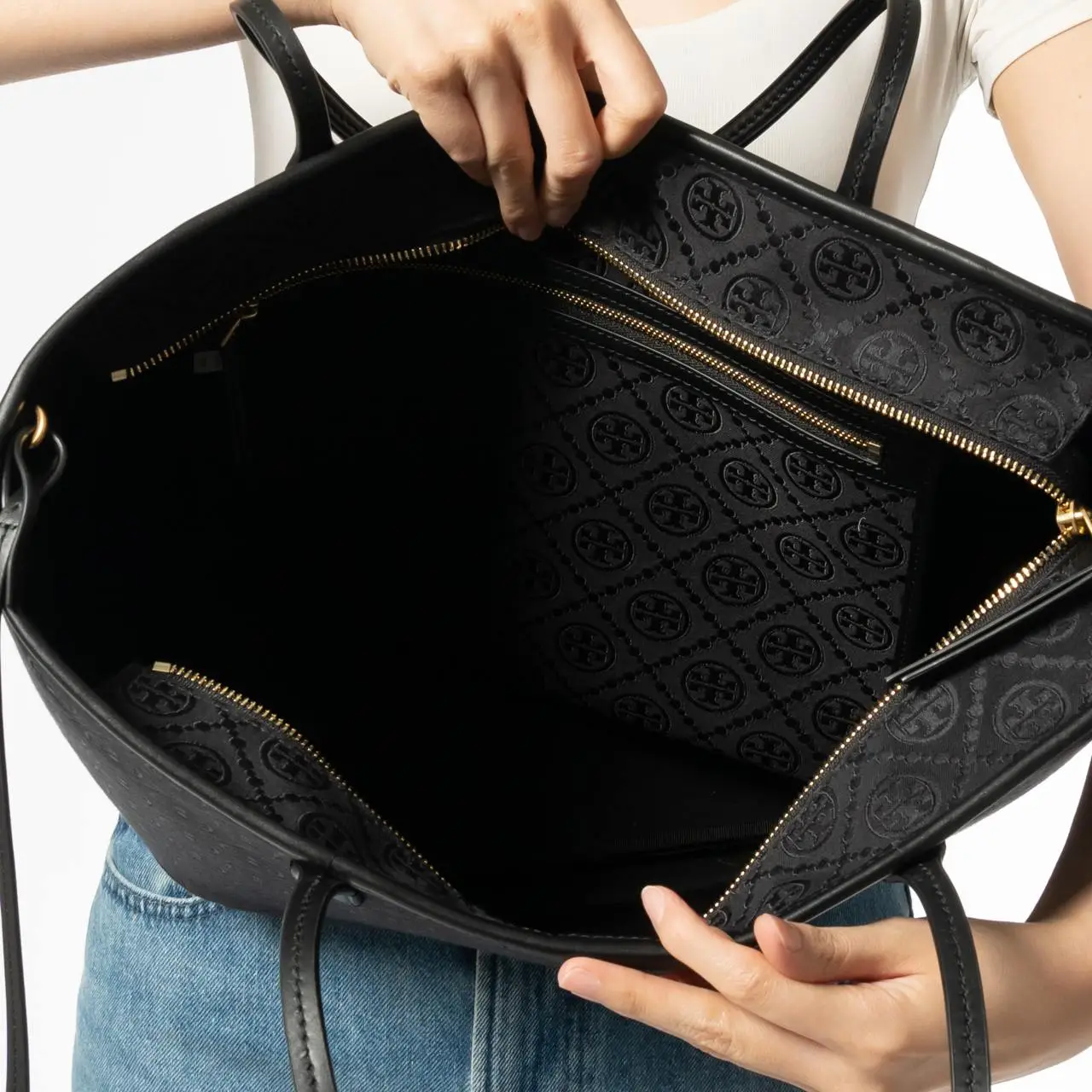 Tory Burch T Monogram Zip Tote Bag Black – voilà.id