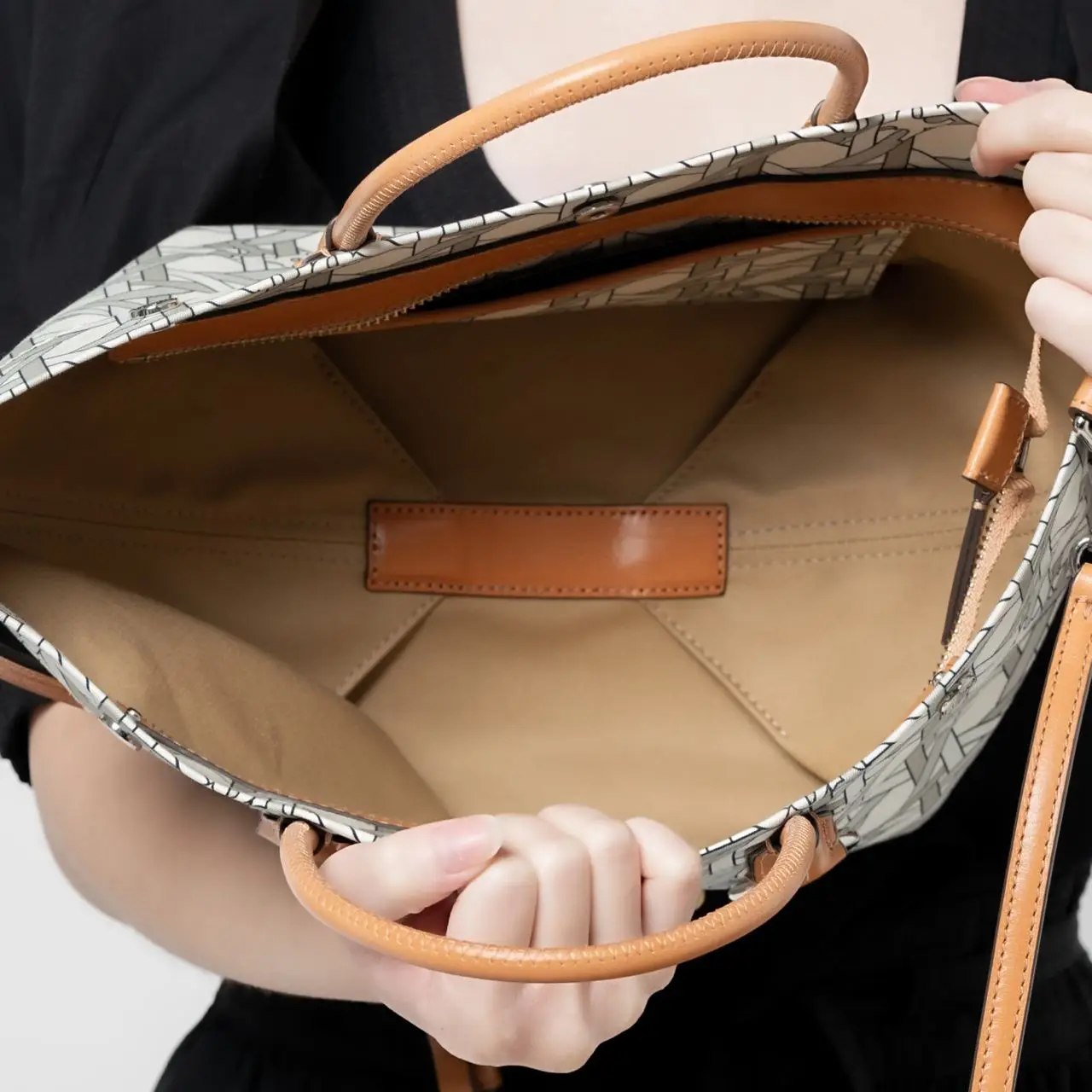 Canvas Basketweave Tote: Women's Designer Tote Bags | Tory Burch