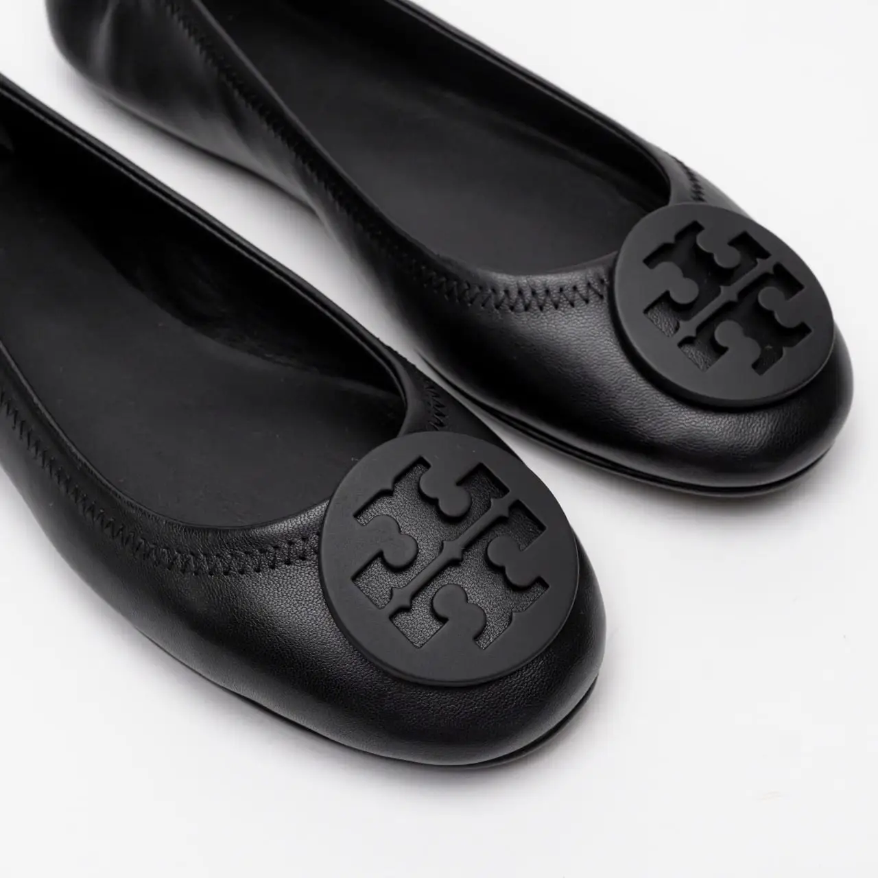 Tory burch minnie flats black on sale
