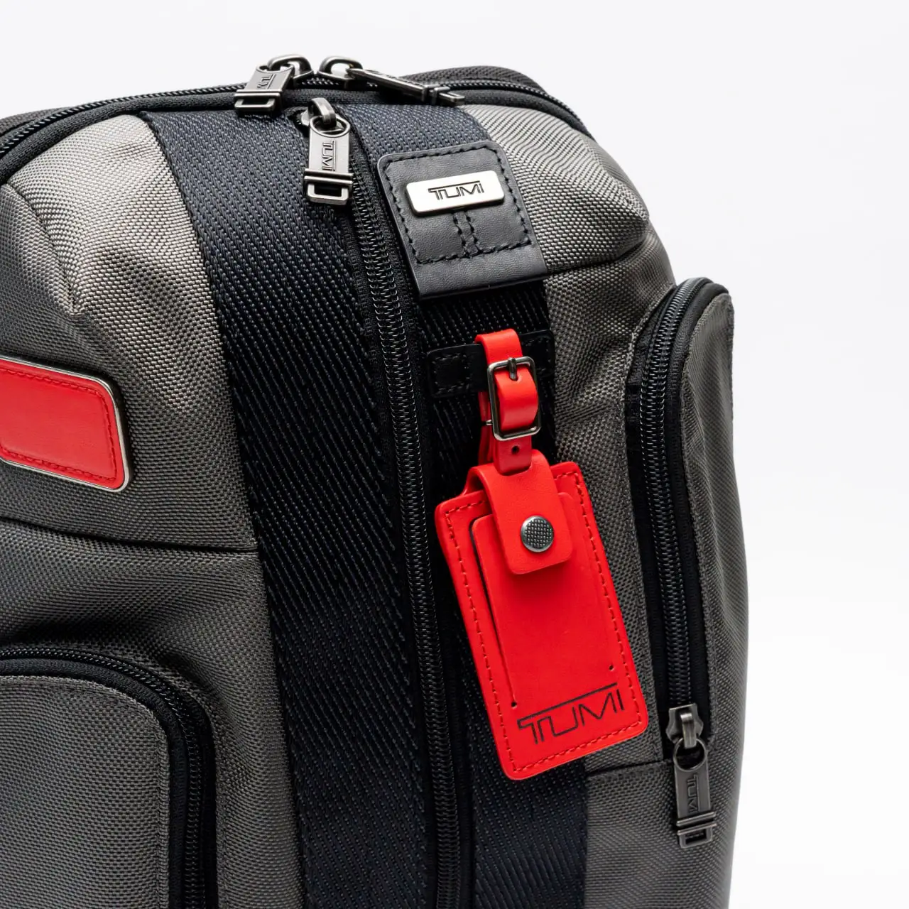 Tumi Higgins Sling Bag Canvas Grey Tag Red – voilà.id