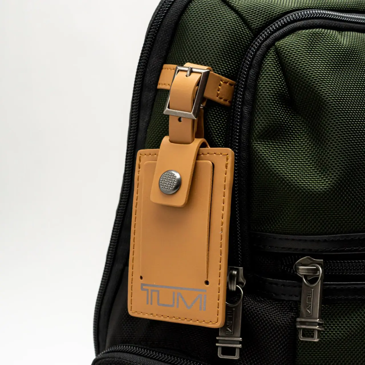 Tumi Parrish Backpack Canvas Green – voilà.id