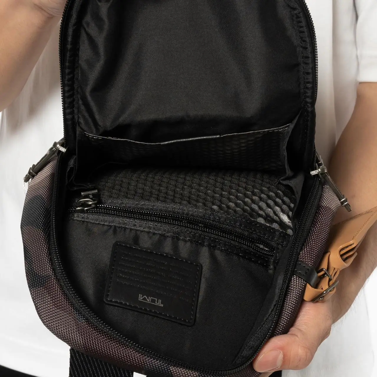 Tumi Fife Slim Sling Bag Canvas Grey/Brown/Black – voilà.id