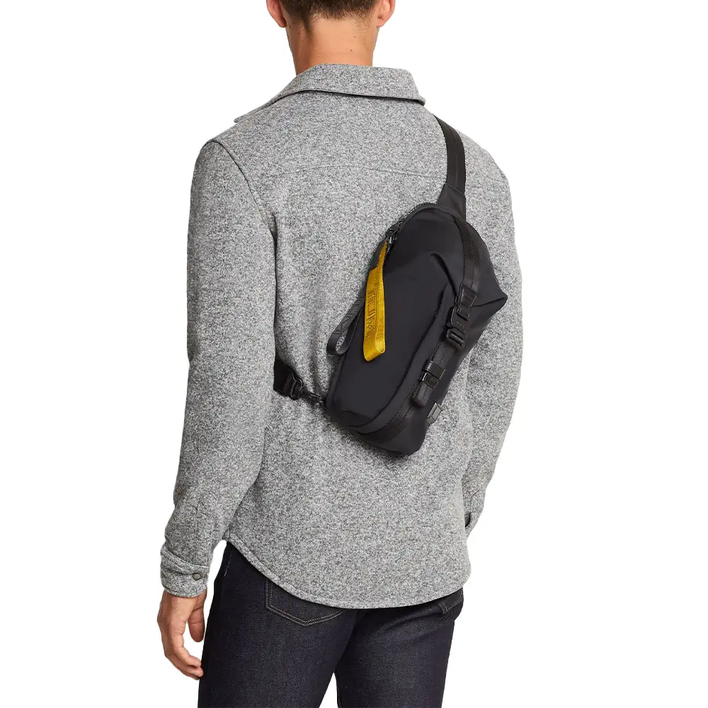 Tumi Tahoe Bozeman Sling Bag Black – voilà.id