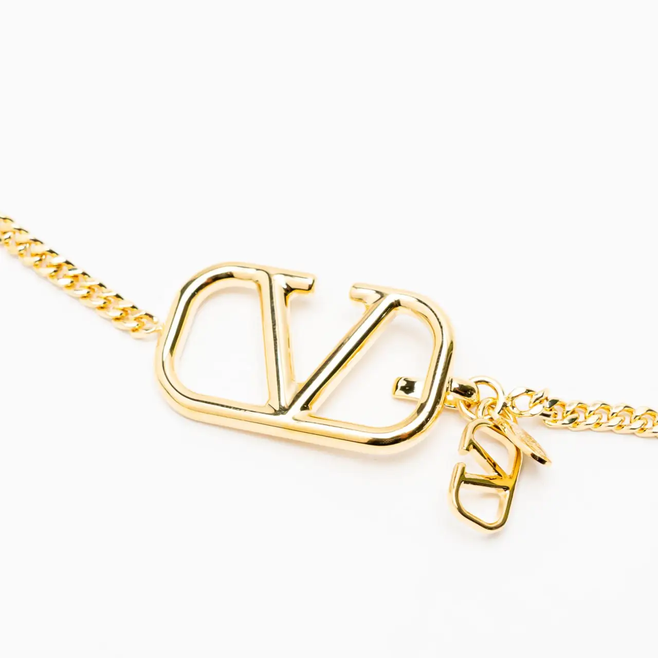 【関税＆送料込み】Valentino Garavani Vlogo Hairband Valentino Garavani VLogo Signature Resin, Metal and