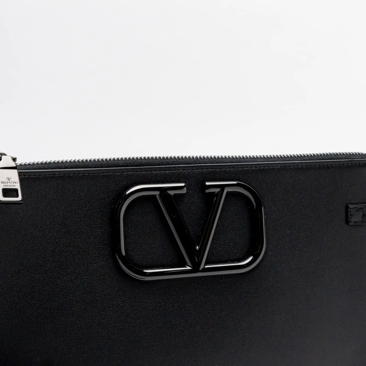 Valentino Garavani Vlogo Signature Calfskin Zip Pouch All