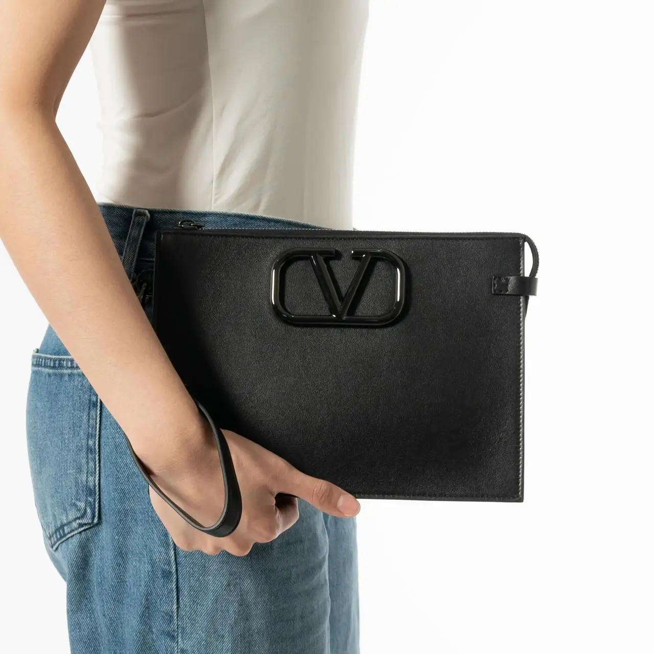Valentino Garavani Vlogo Signature Calfskin Zip Pouch All