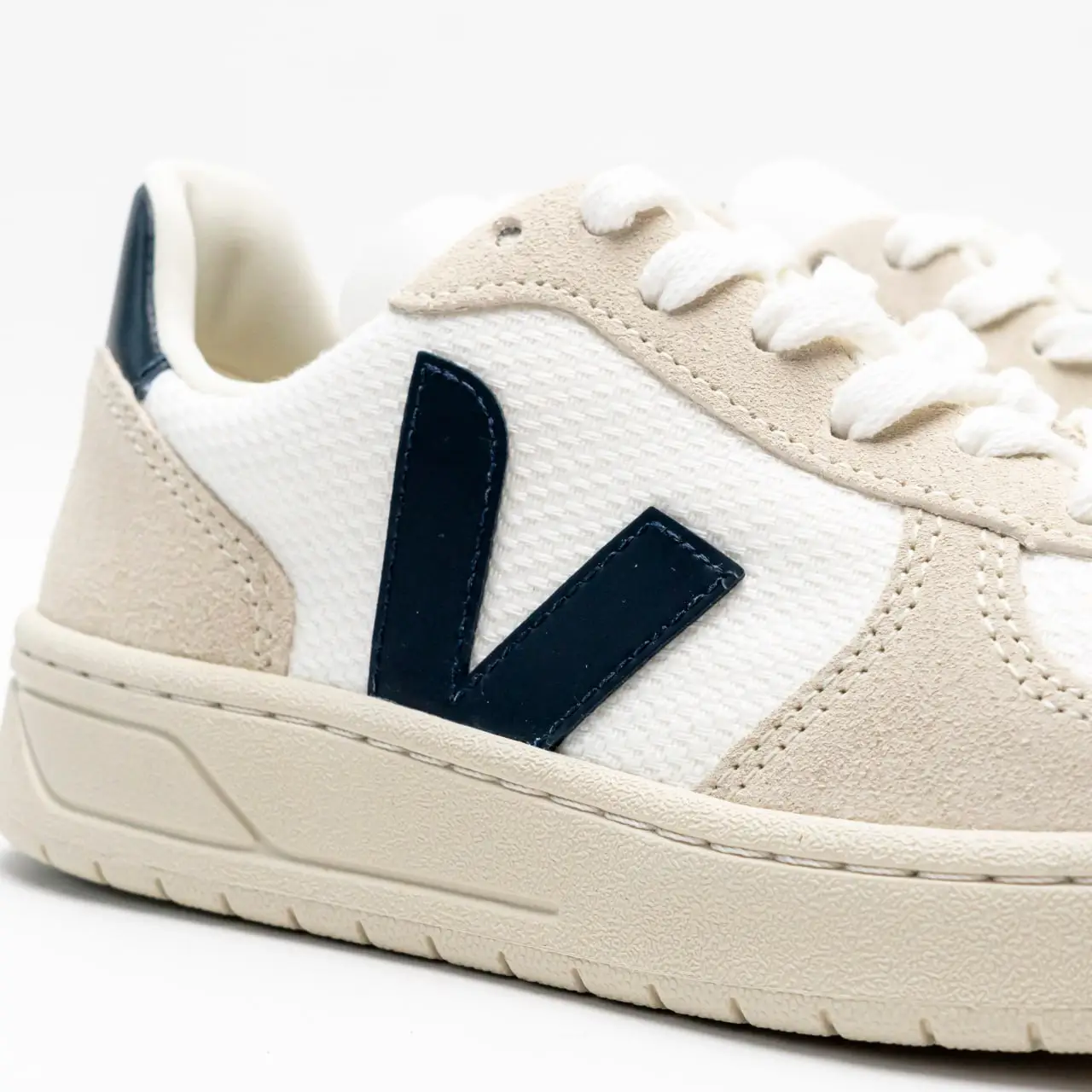 Veja V-10 B-Mesh Low Top Sneakers White Nautico Women – voilà.id