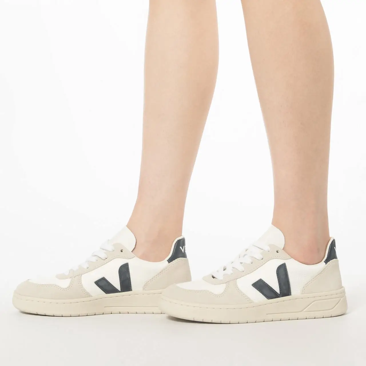 Veja V-10 B-Mesh Low Top Sneakers White Nautico Women – voilà.id