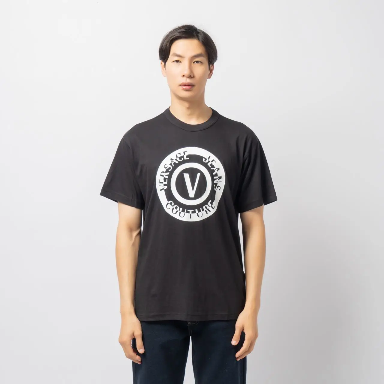 ★VERSACE★V エンブレム Tシャツ V-Emblem Metallic Logo T-Shirt | VERSACE